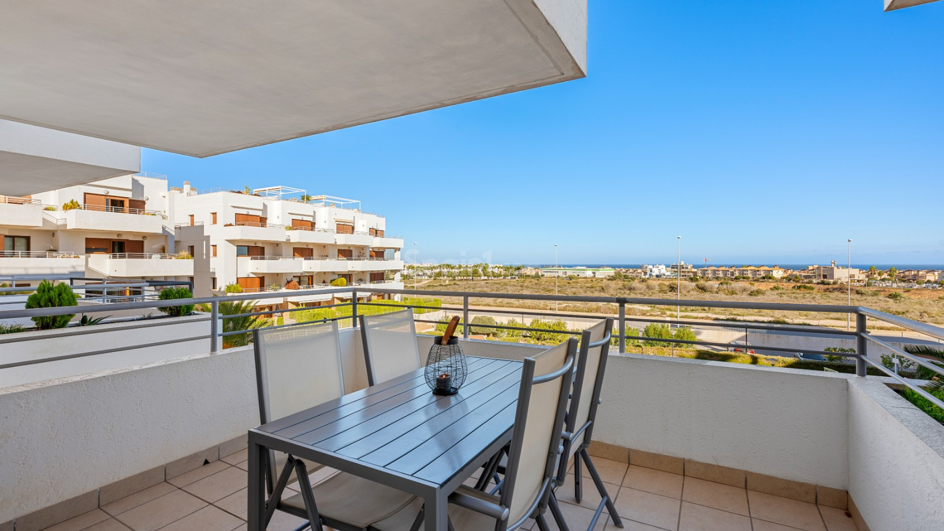 Segunda mano - Apartamento -
Lomas de Cabo Roig