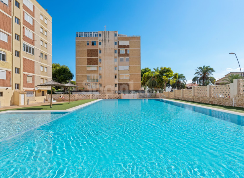 Segunda mano - Apartamento -
Orihuela Costa - La Zenia