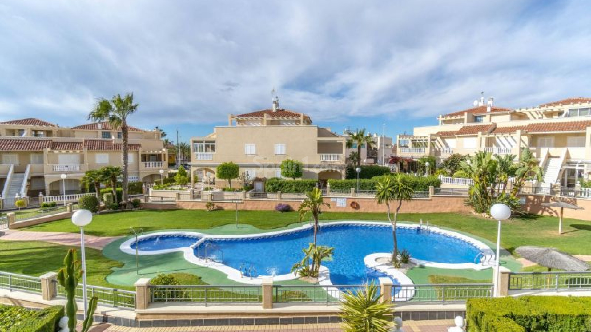 Segunda mano - Apartamento -
Orihuela Costa - Playa Flamenca