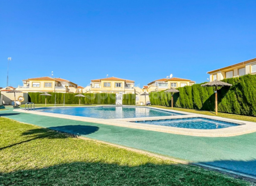 Segunda mano - Apartamento -
Orihuela Costa - Playa Flamenca