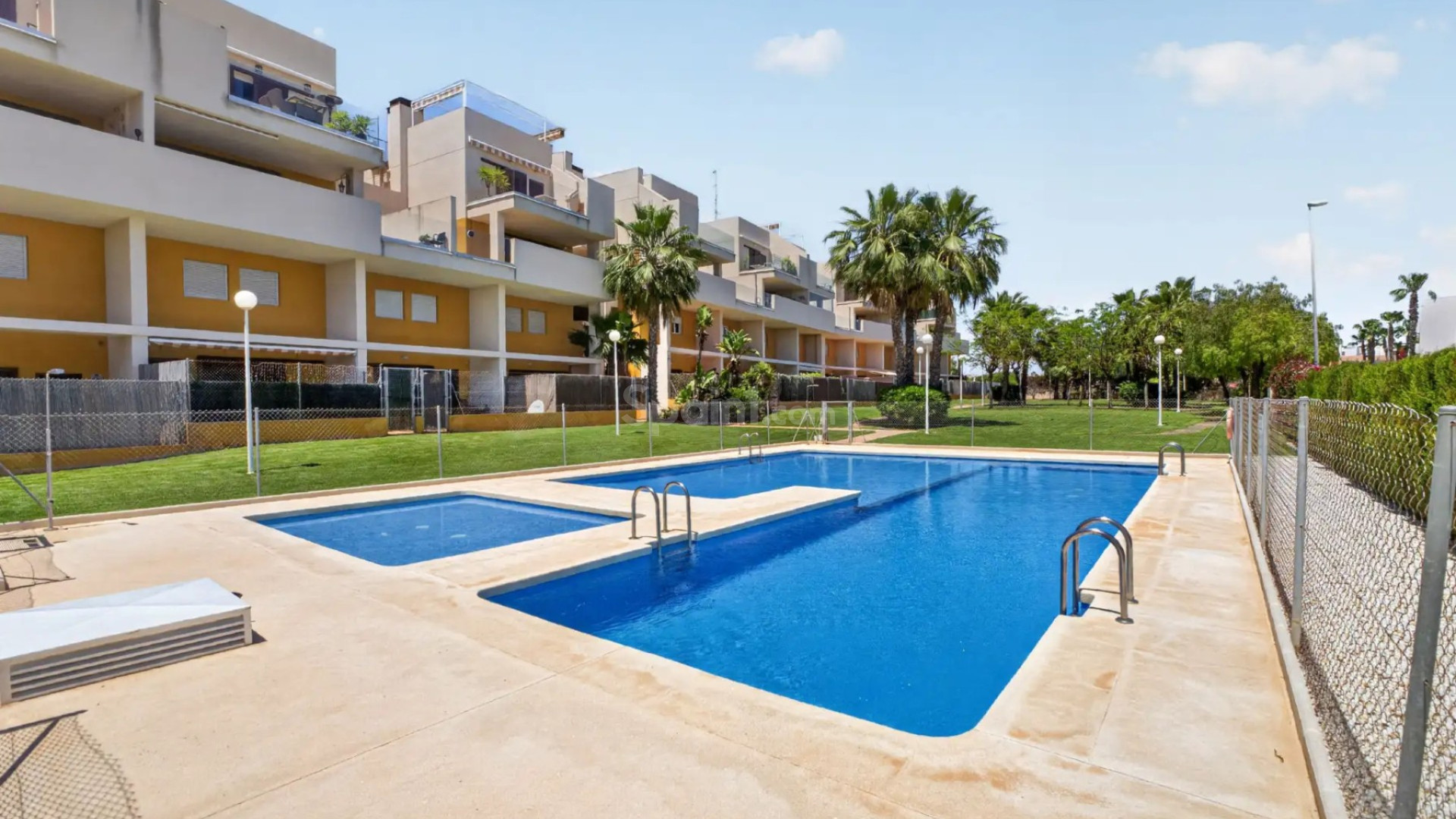 Segunda mano - Apartamento -
Orihuela Costa - Playa Flamenca