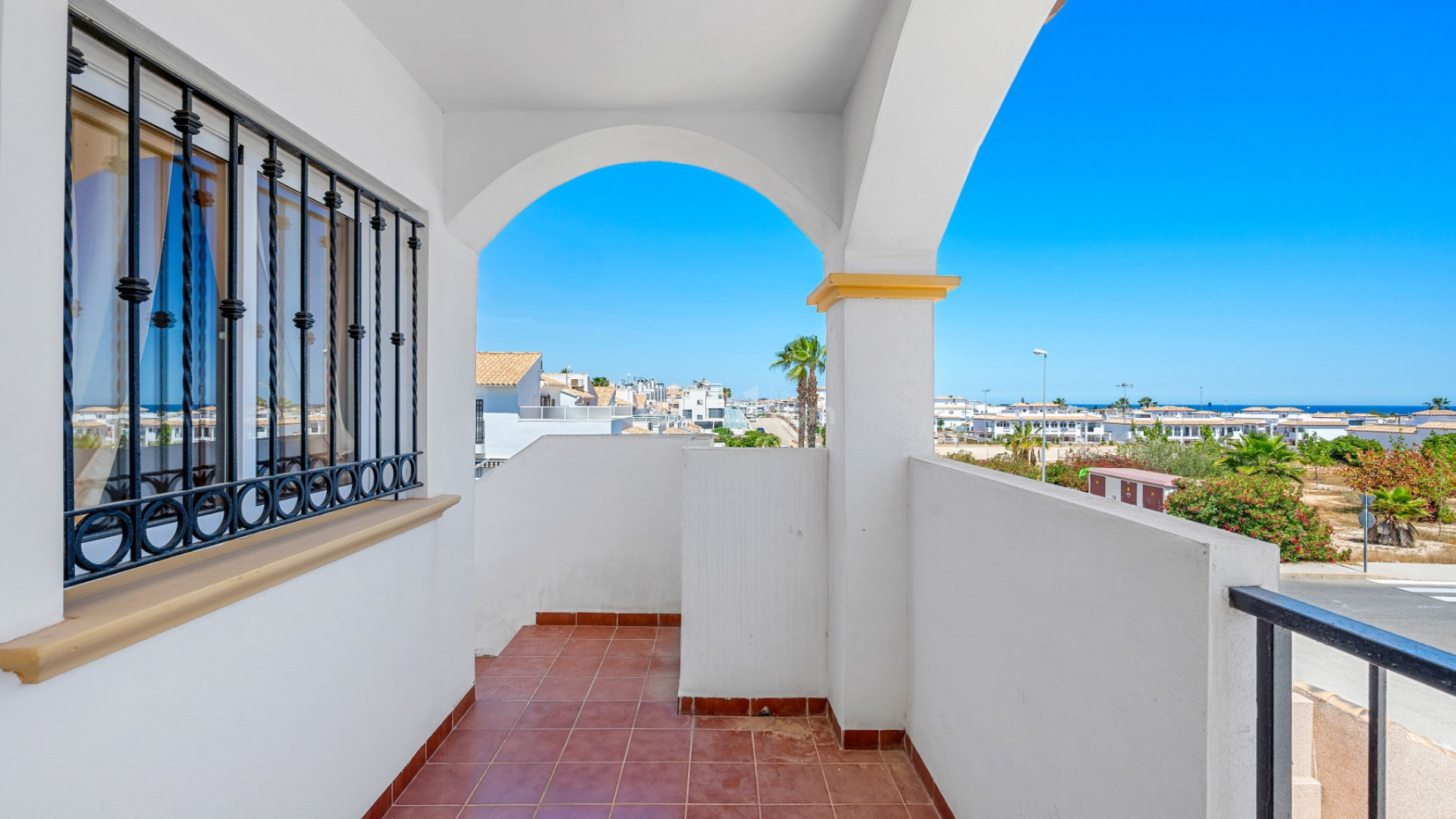 Segunda mano - Apartamento -
Orihuela Costa - Punta Prima