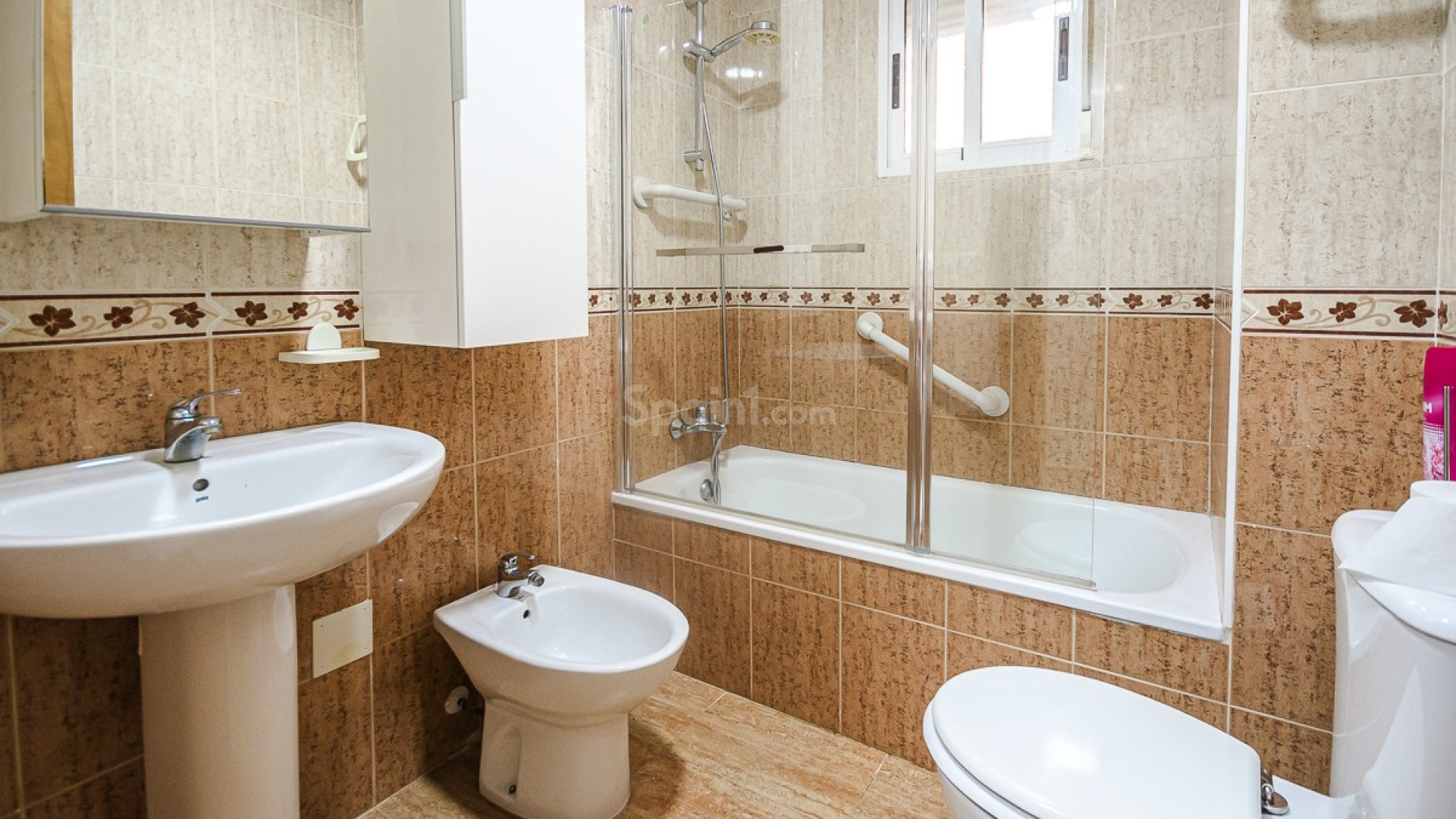 Segunda mano - Apartamento -
ORIHUELA COSTA - Punta Prima