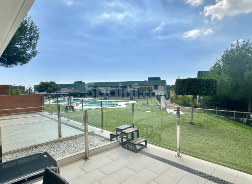 Segunda mano - Apartamento -
Orihuela Costa - Villamartin