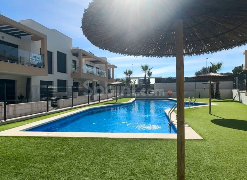 Segunda mano - Apartamento -
Orihuela Costa - Villamartin