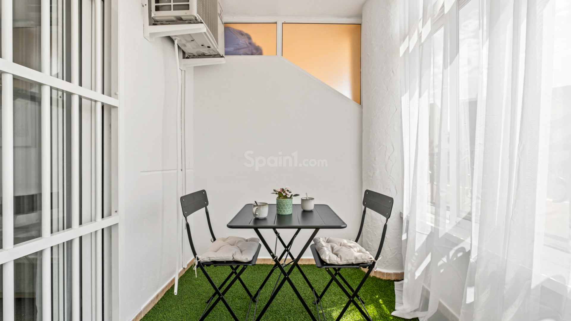 Segunda mano - Apartamento -
Playa Flamenca