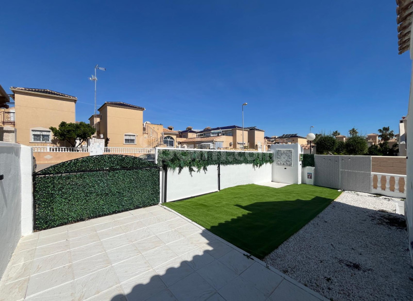 Segunda mano - Apartamento -
Punta Prima - Serena