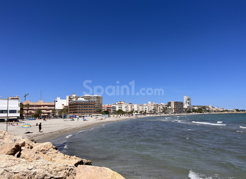 Segunda mano - Apartamento -
Santa Pola