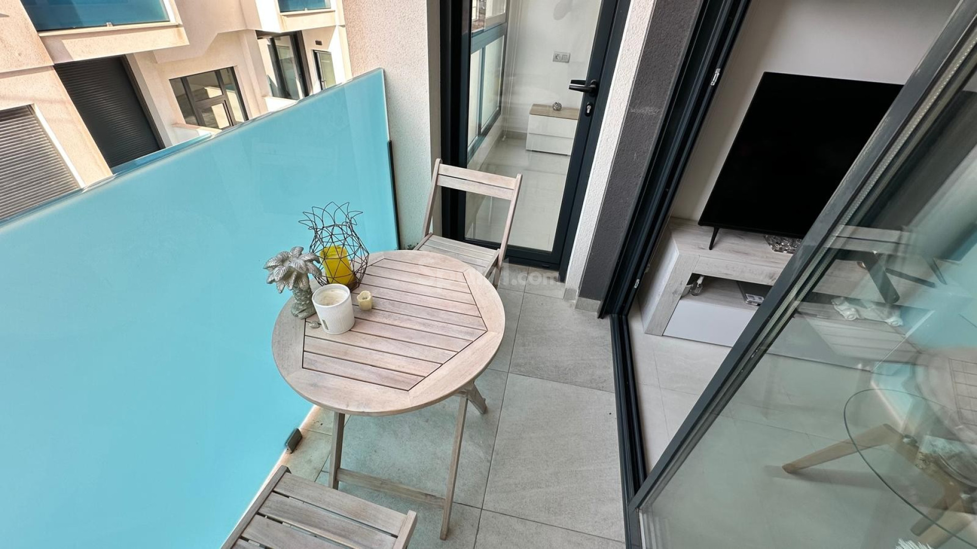 Segunda mano - Apartamento -
TORREVIEJA - Calas Blancas