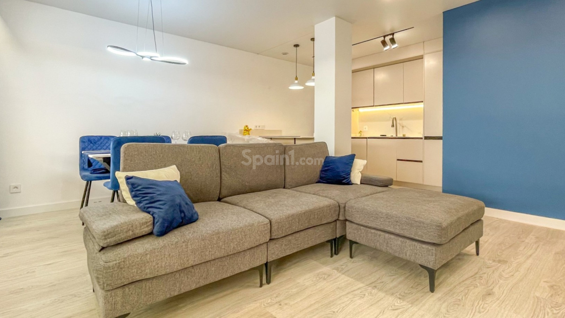 Segunda mano - Apartamento -
Torrevieja - El Acequión - Los Náufragos