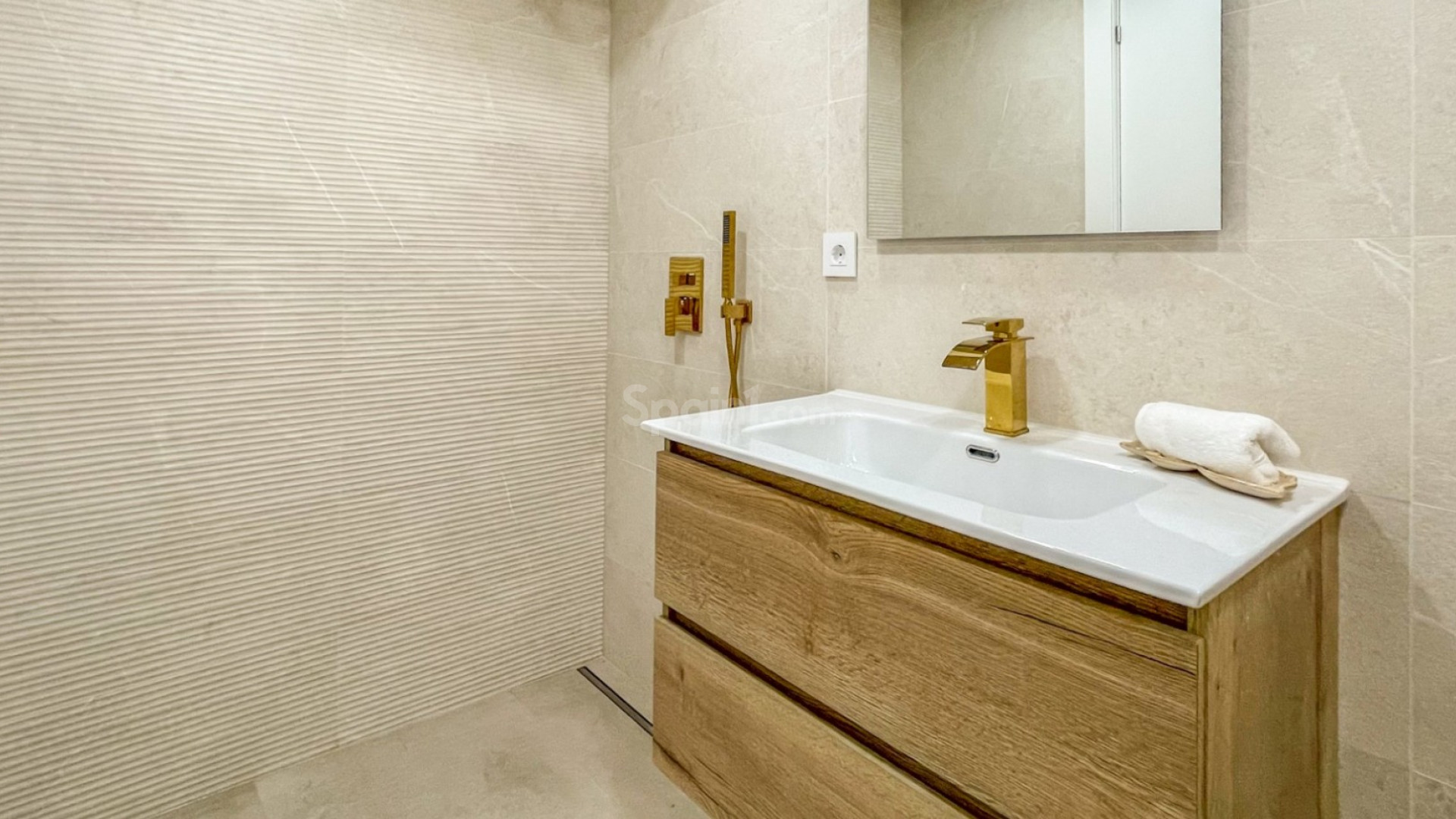 Segunda mano - Apartamento -
Torrevieja - El Acequión - Los Náufragos