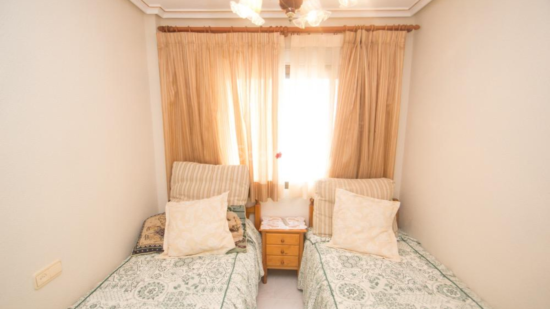 Segunda mano - Apartamento -
Torrevieja - La Veleta