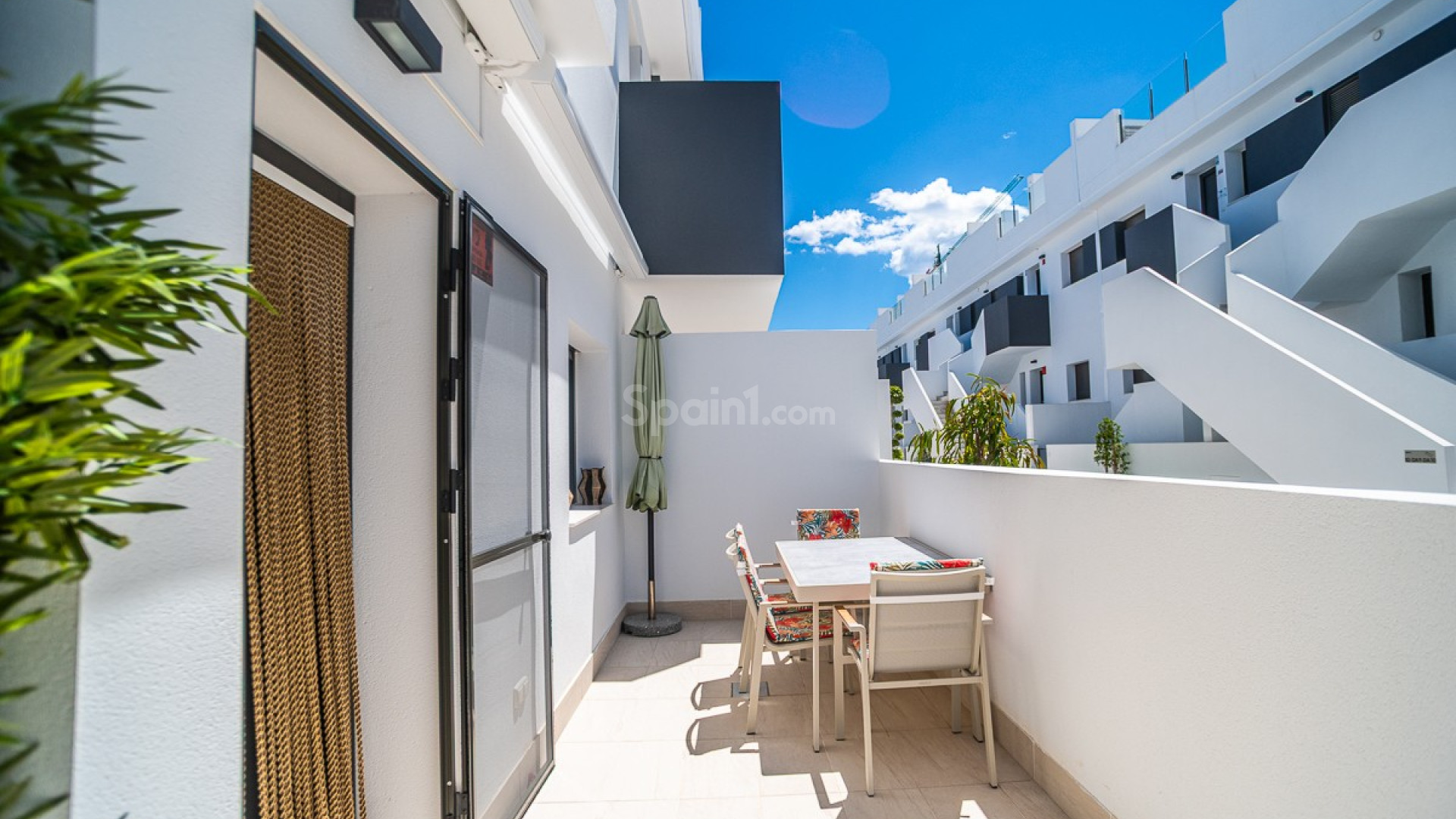 Segunda mano - Apartamento -
TORREVIEJA - Los Balcones