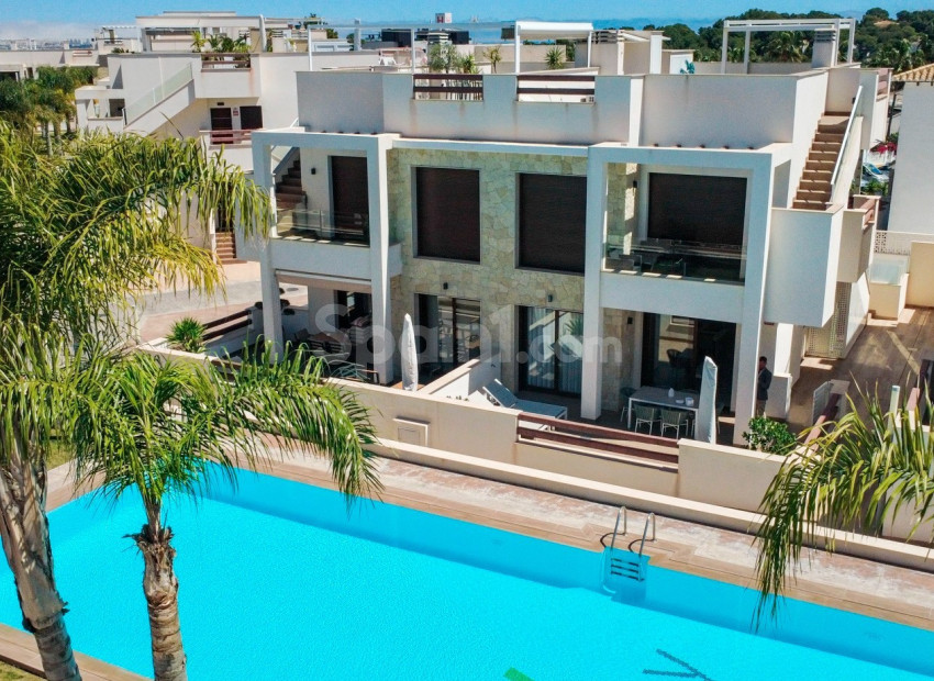 Segunda mano - Apartamento -
Torrevieja - Los Balcones