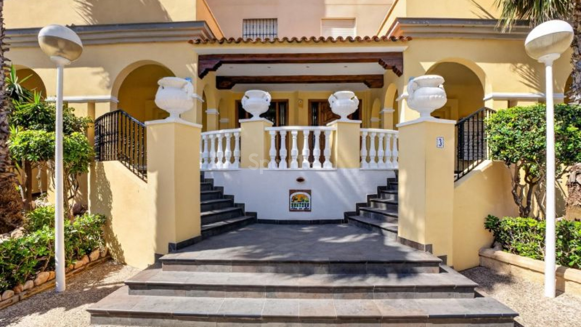 Segunda mano - Apartamento -
Torrevieja - Los Locos