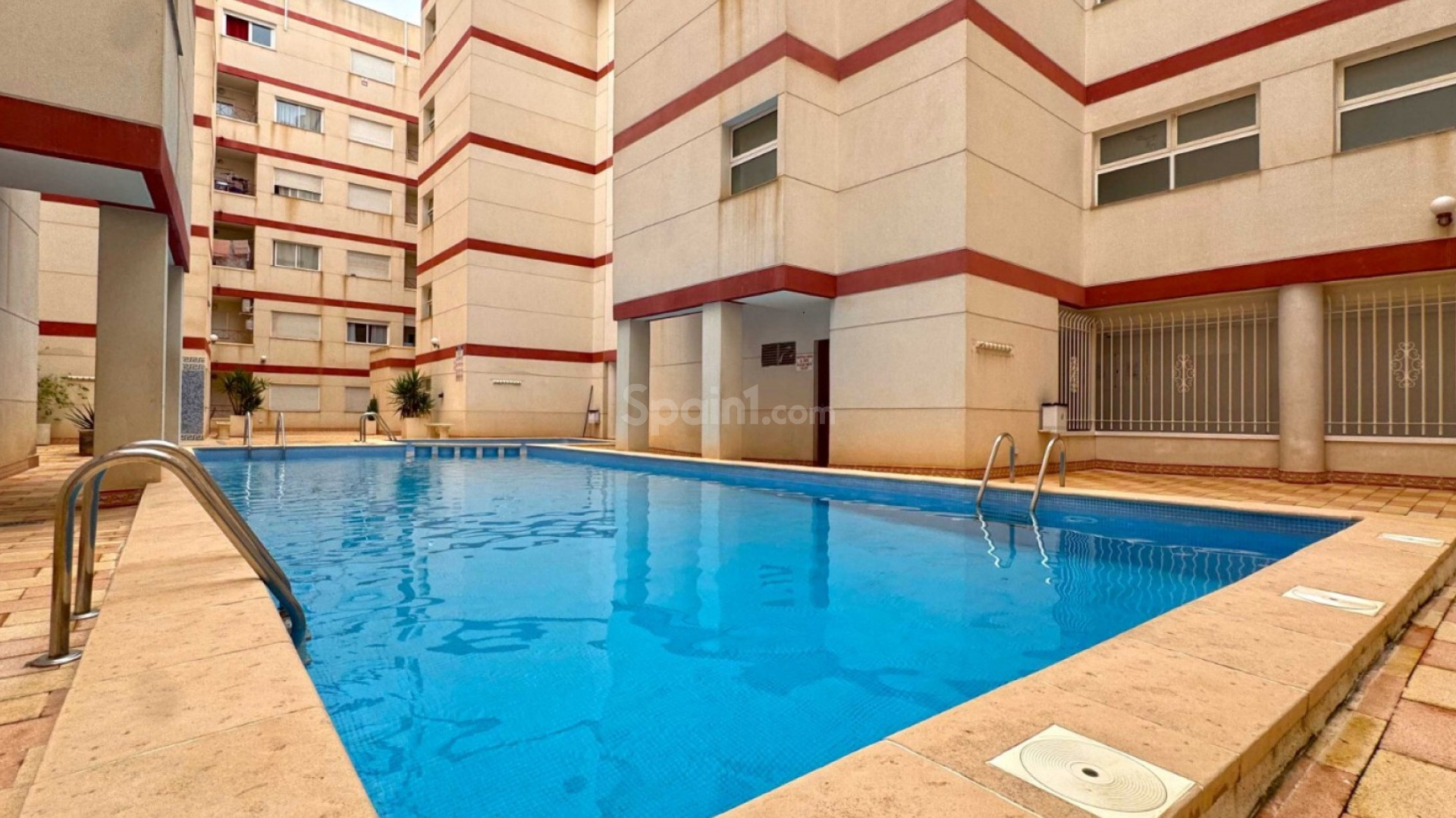 Segunda mano - Apartamento -
Torrevieja - Parque las naciones