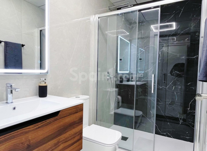 Segunda mano - Apartamento -
Torrevieja - Playa del Cura