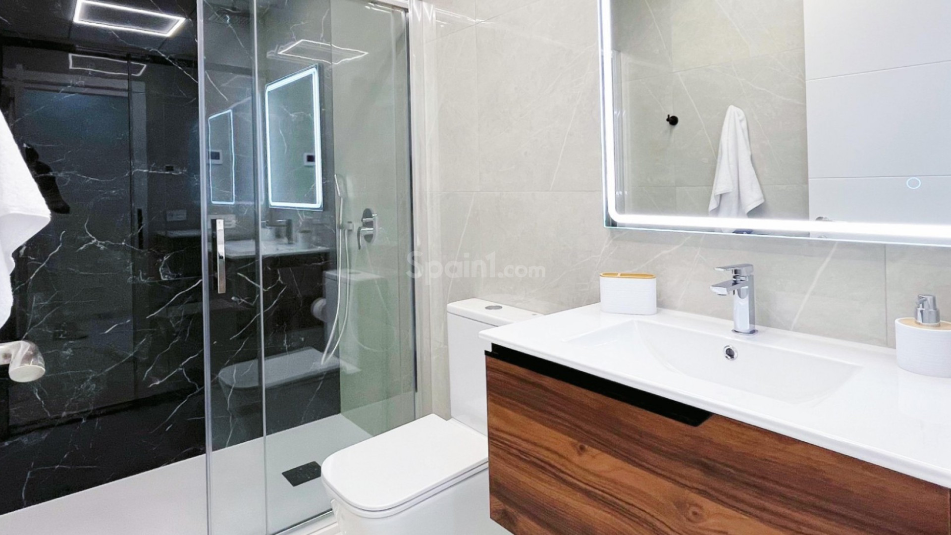 Segunda mano - Apartamento -
Torrevieja - Playa del Cura