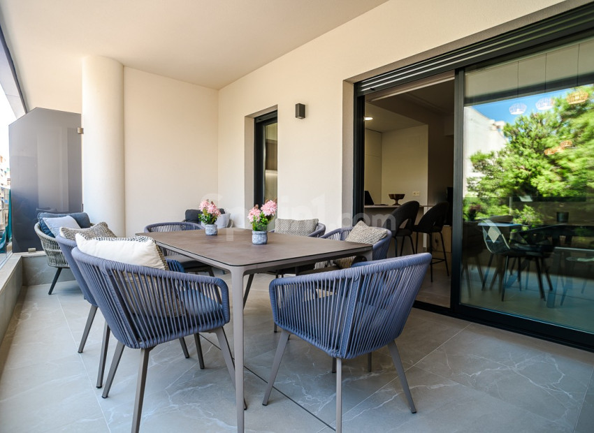 Segunda mano - Apartamento -
TORREVIEJA - Playa del Cura