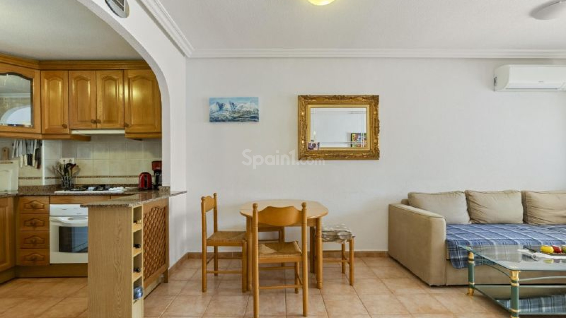 Segunda mano - Apartamento -
Torrevieja - Pueblo Centro