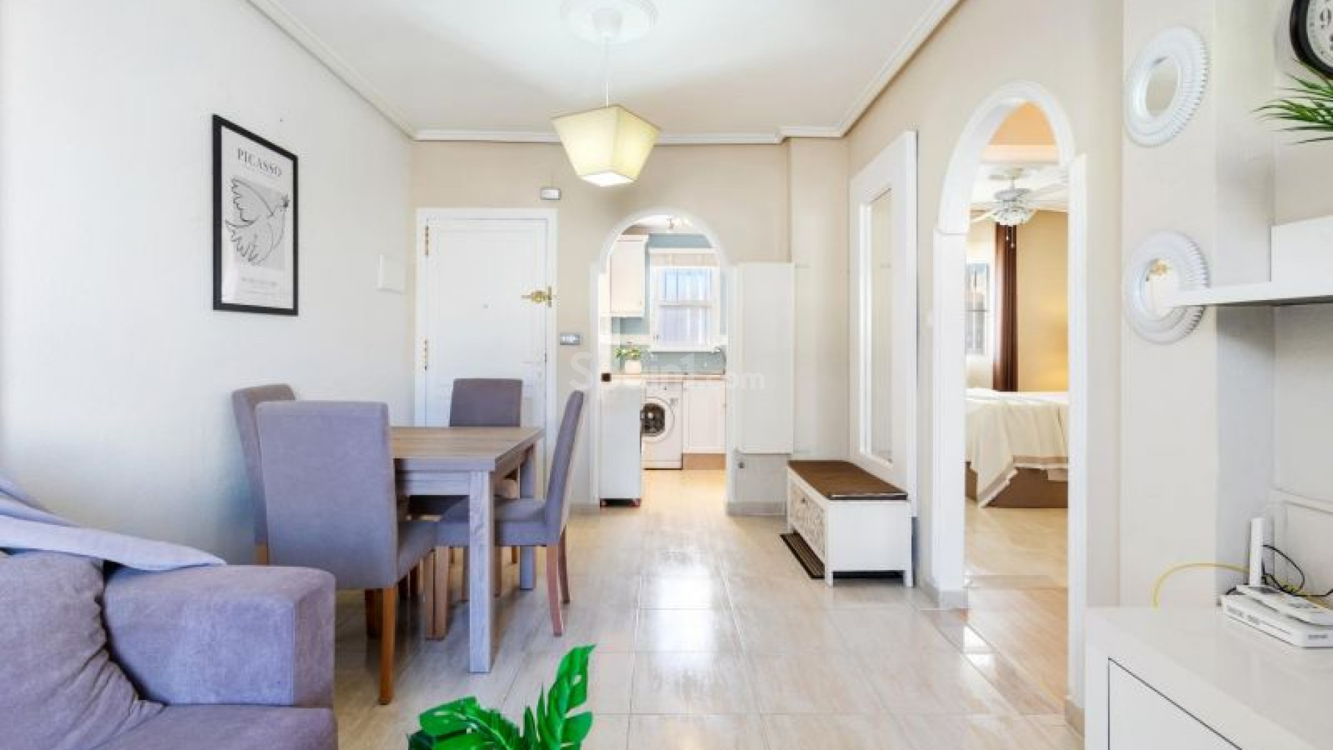 Segunda mano - Apartamento -
Torrevieja - Pueblo Centro