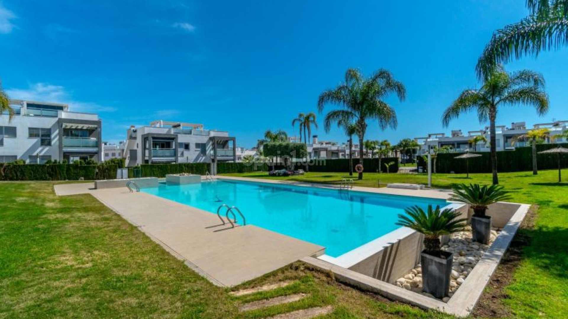 Segunda mano - Apartamento -
Torrevieja - Punta Prima
