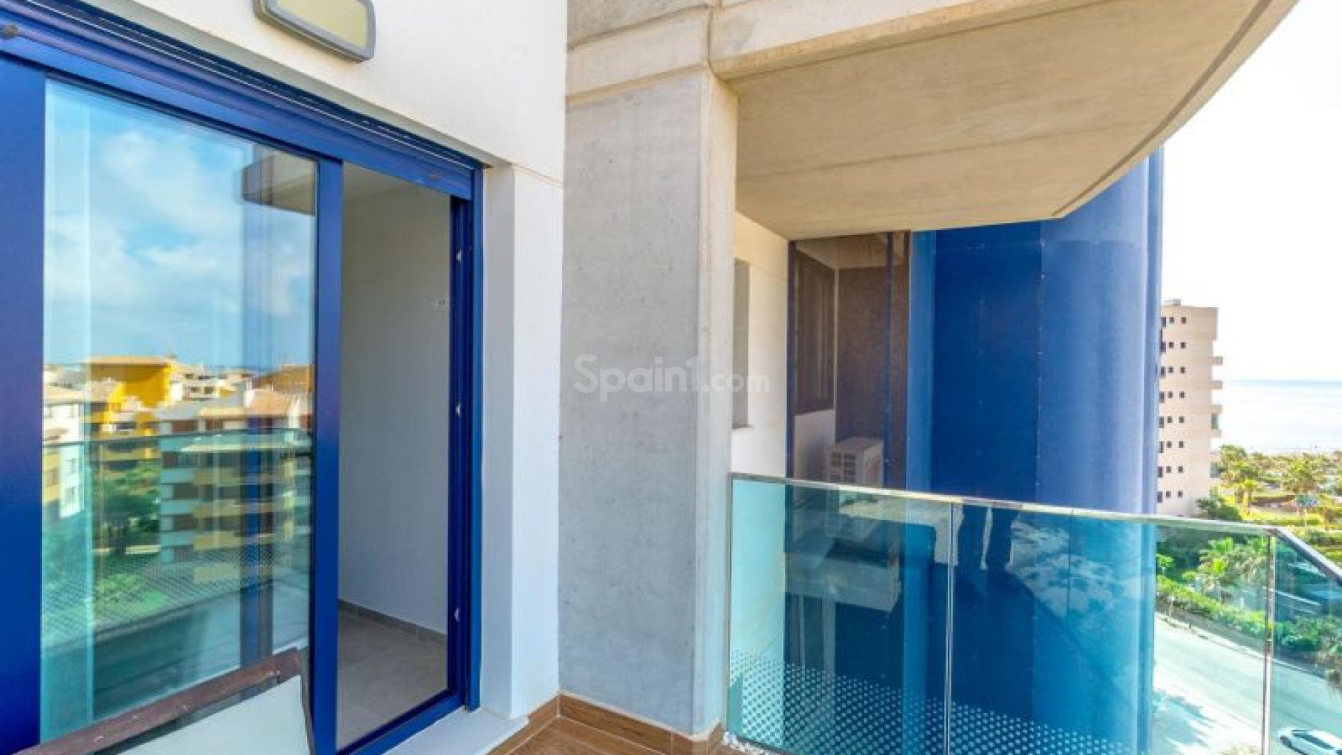Segunda mano - Apartamento -
Torrevieja - Punta Prima