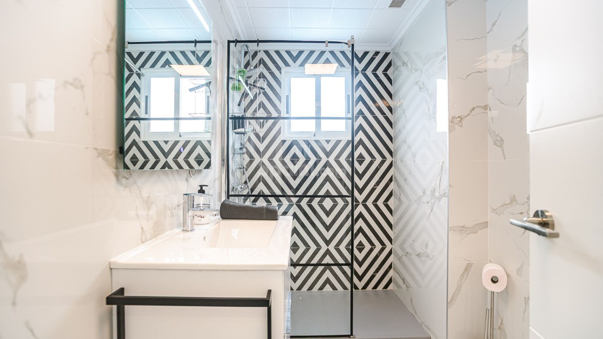 Segunda mano - Apartamento -
TORREVIEJA - Punta Prima