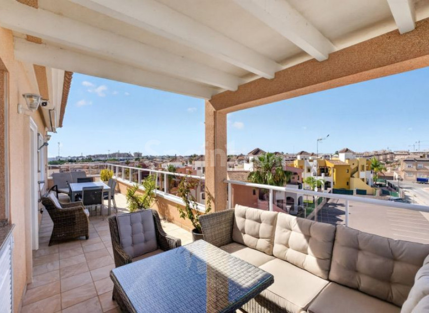 Segunda mano - Apartamento -
Torrevieja - Punta Prima