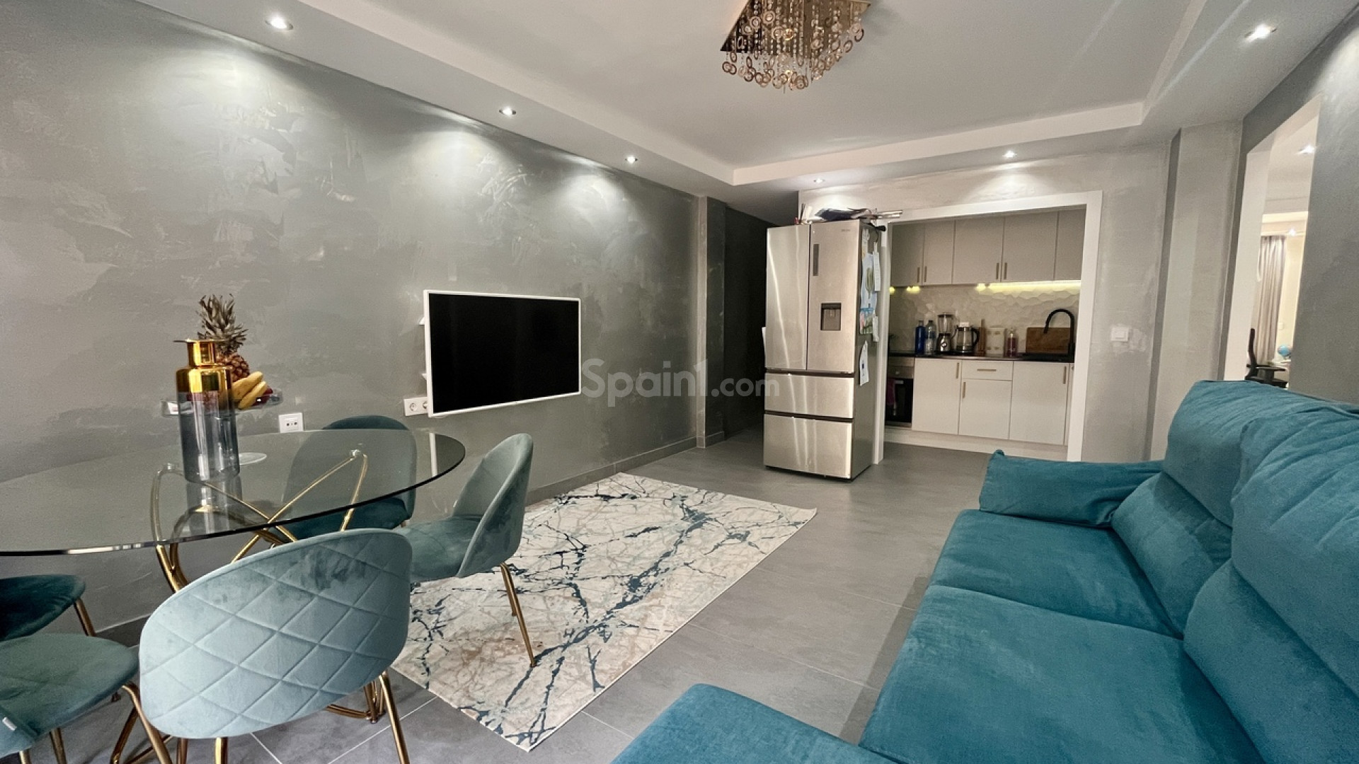 Segunda mano - Apartamento -
Torrevieja