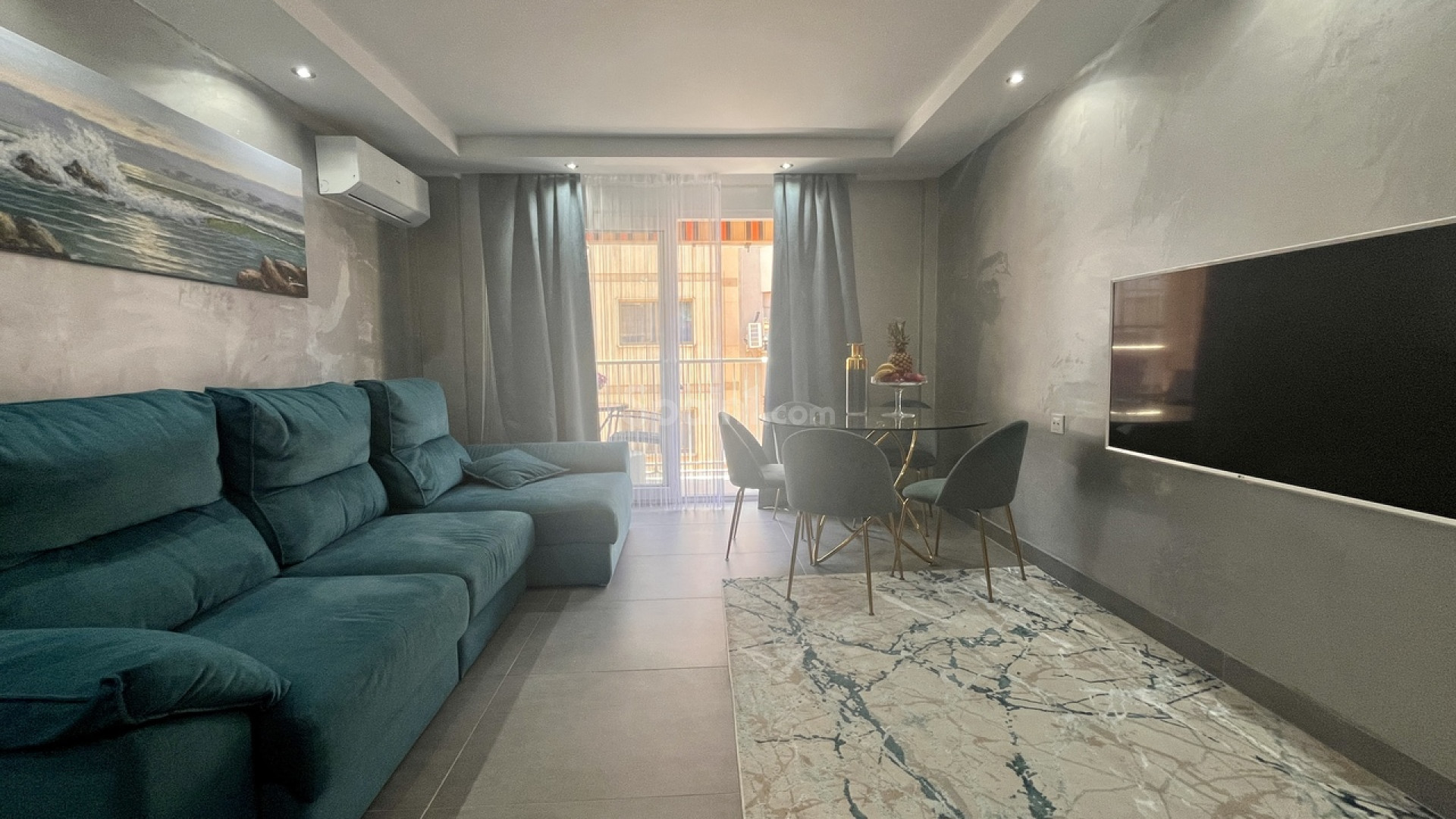 Segunda mano - Apartamento -
Torrevieja