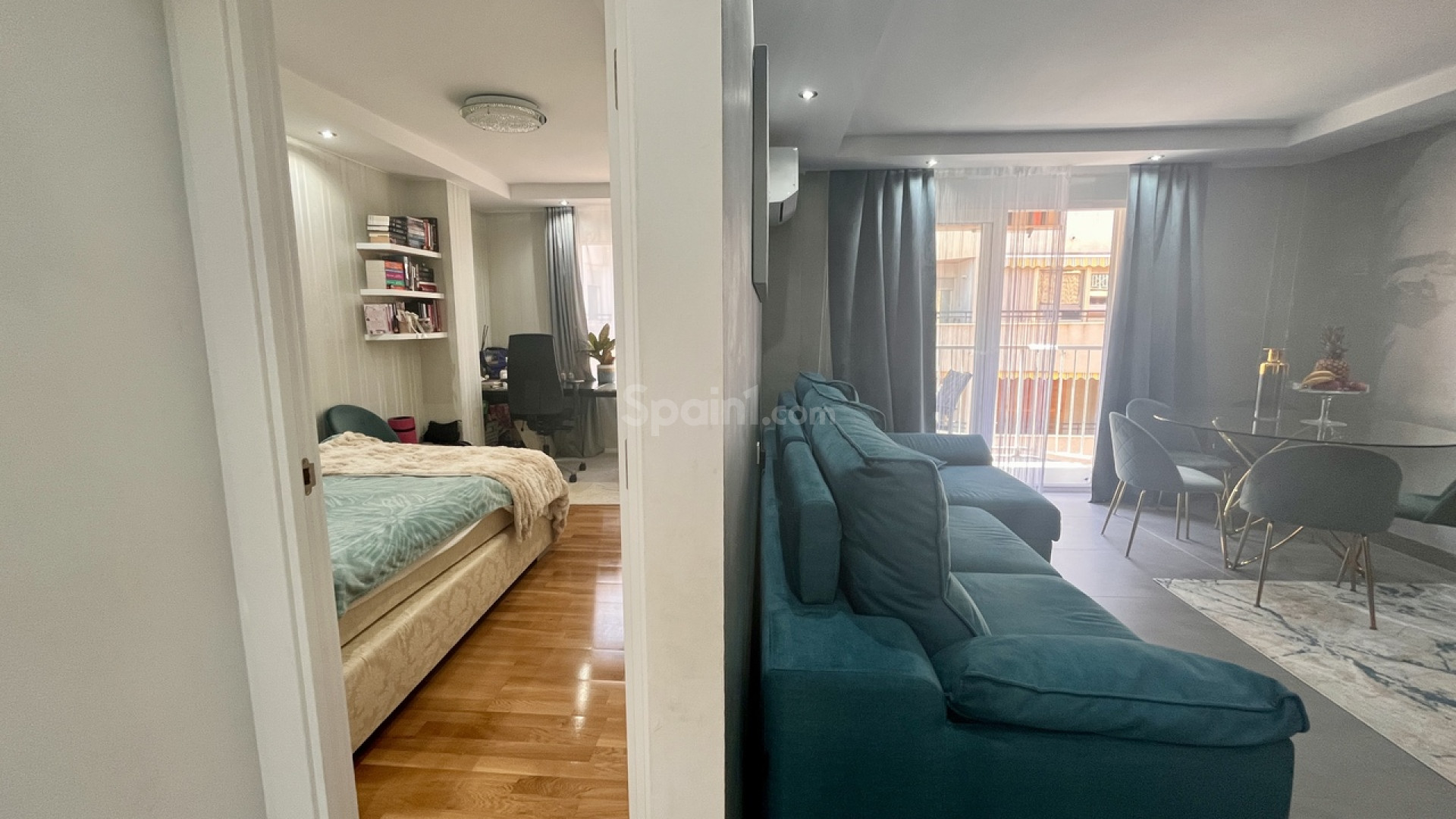 Segunda mano - Apartamento -
Torrevieja