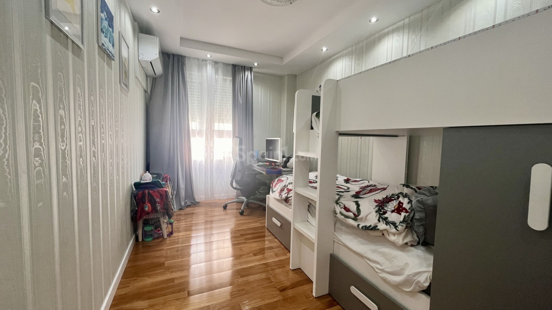 Segunda mano - Apartamento -
Torrevieja