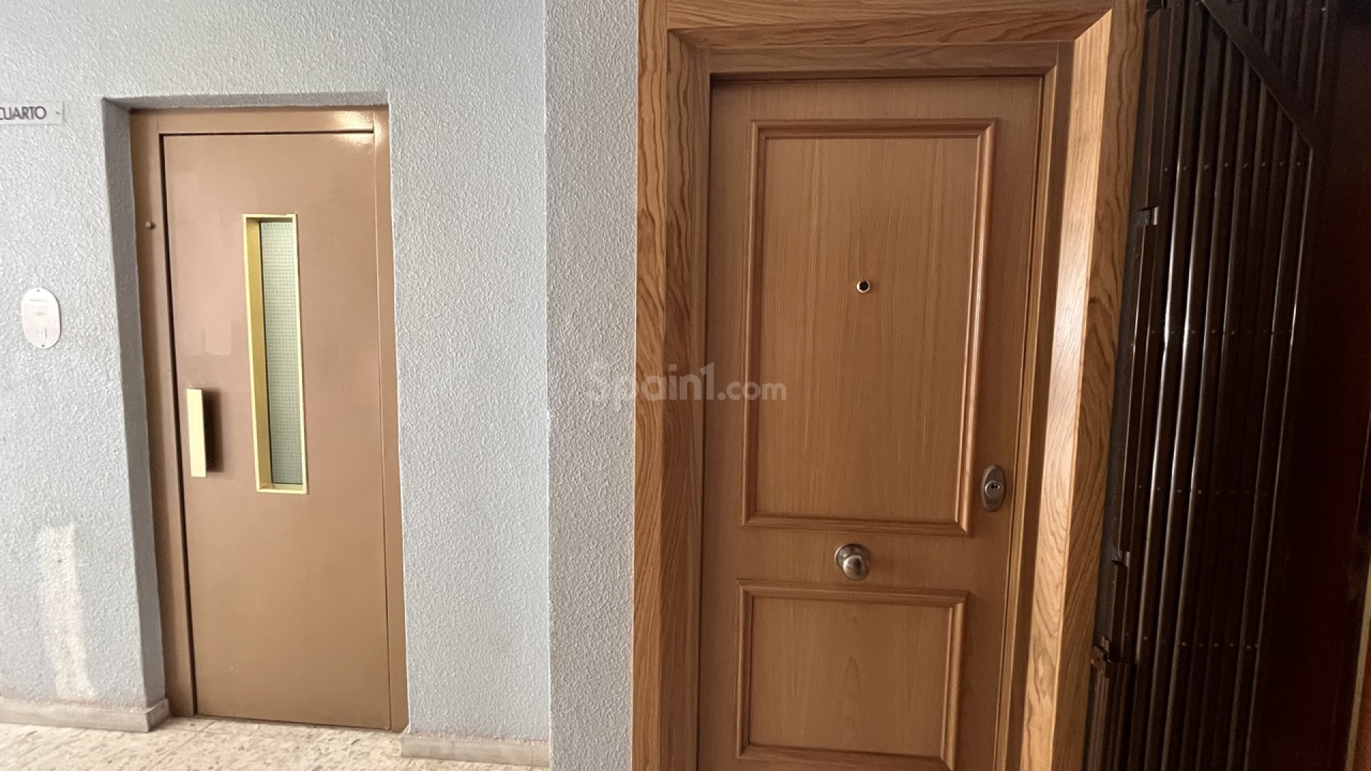 Segunda mano - Apartamento -
Torrevieja