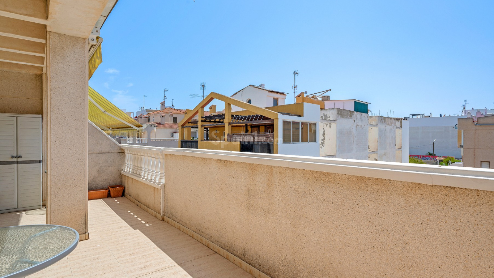 Segunda mano - Apartamento -
Torrevieja