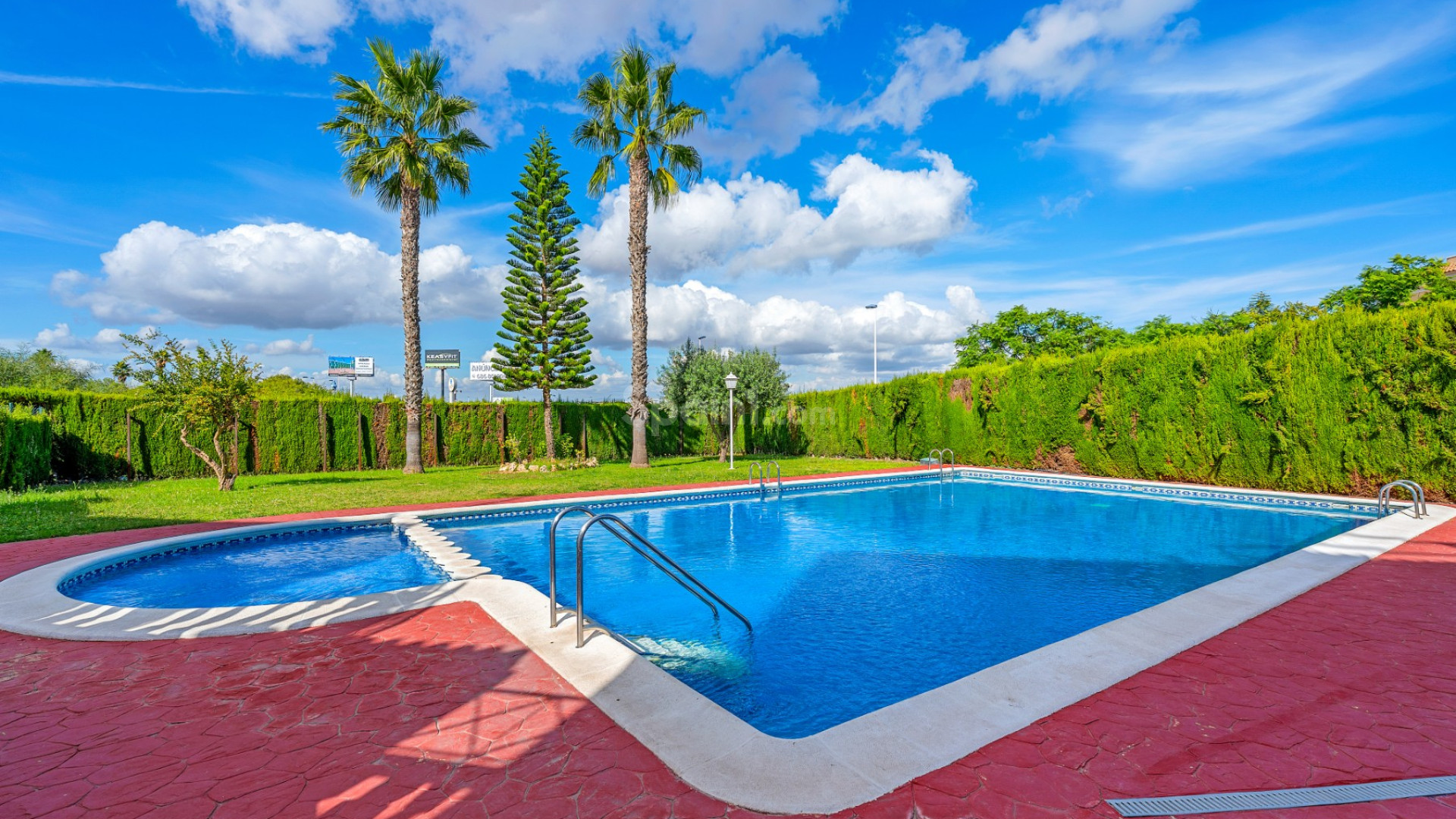 Segunda mano - Apartamento -
Torrevieja