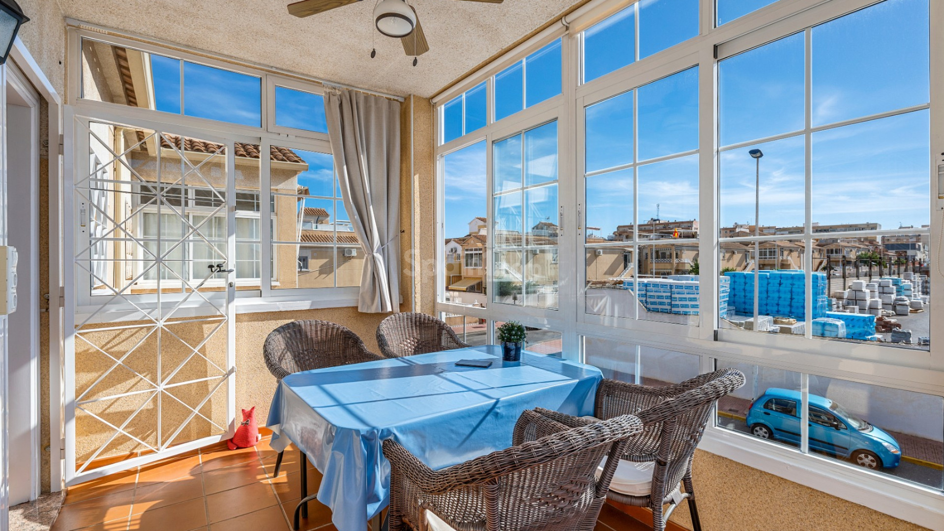 Segunda mano - Apartamento -
Torrevieja