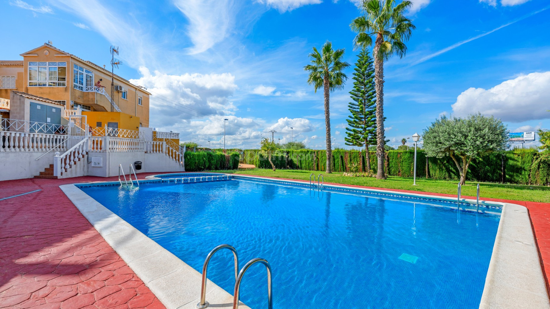 Segunda mano - Apartamento -
Torrevieja