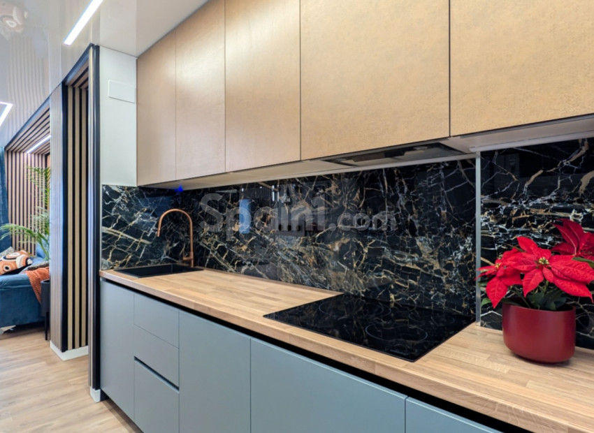 Segunda mano - Apartamento -
Torrevieja