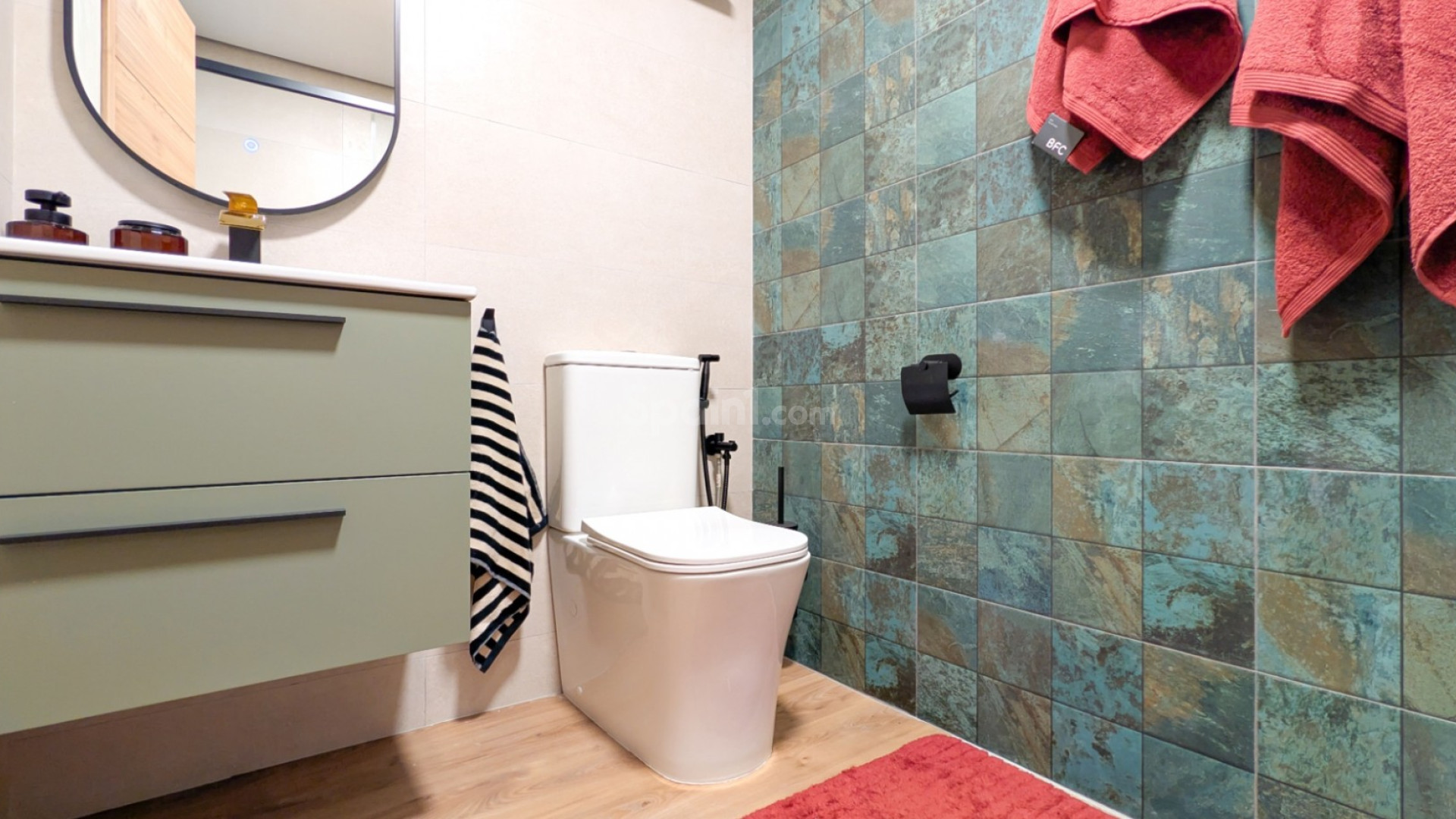 Segunda mano - Apartamento -
Torrevieja