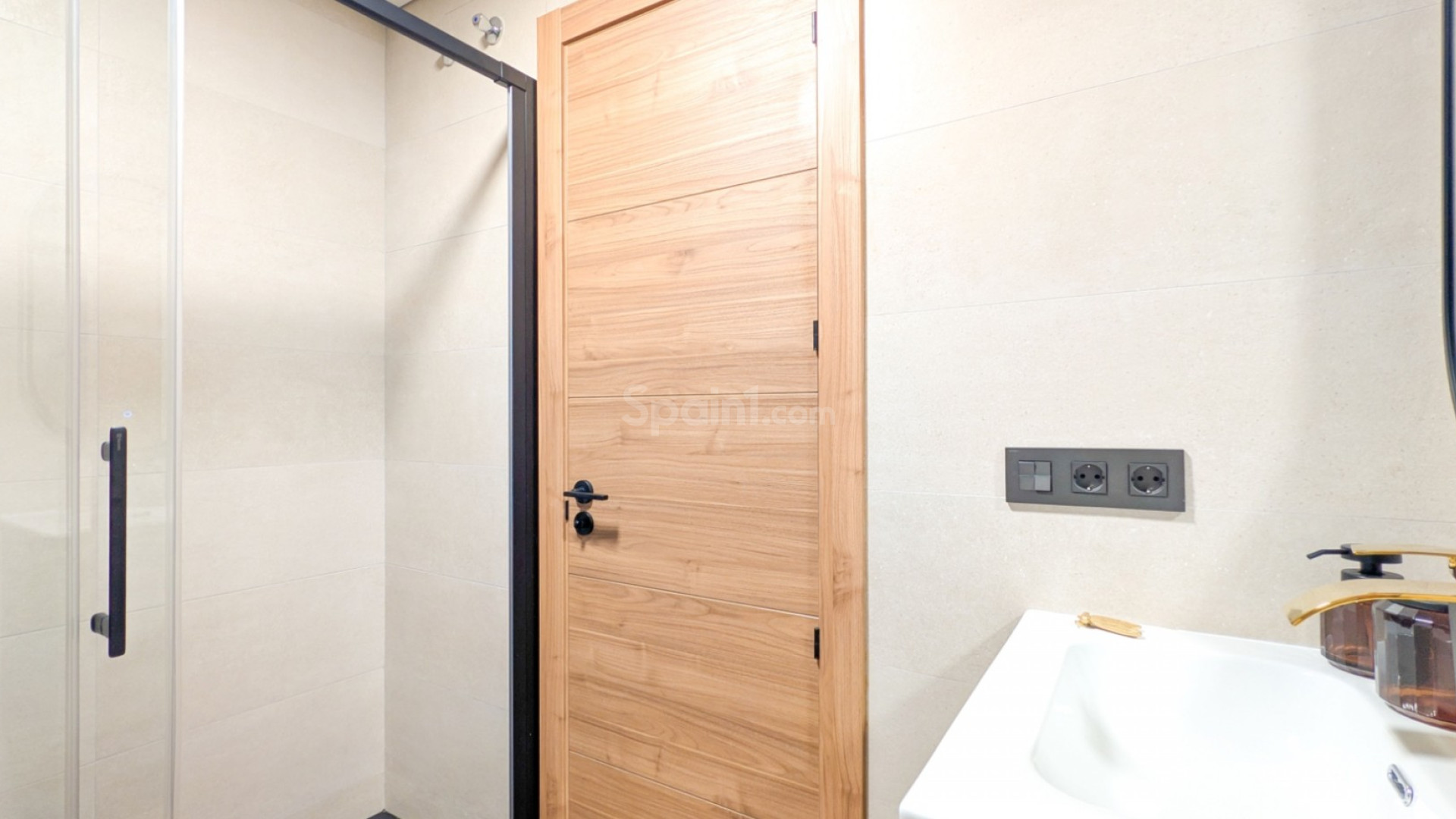 Segunda mano - Apartamento -
Torrevieja