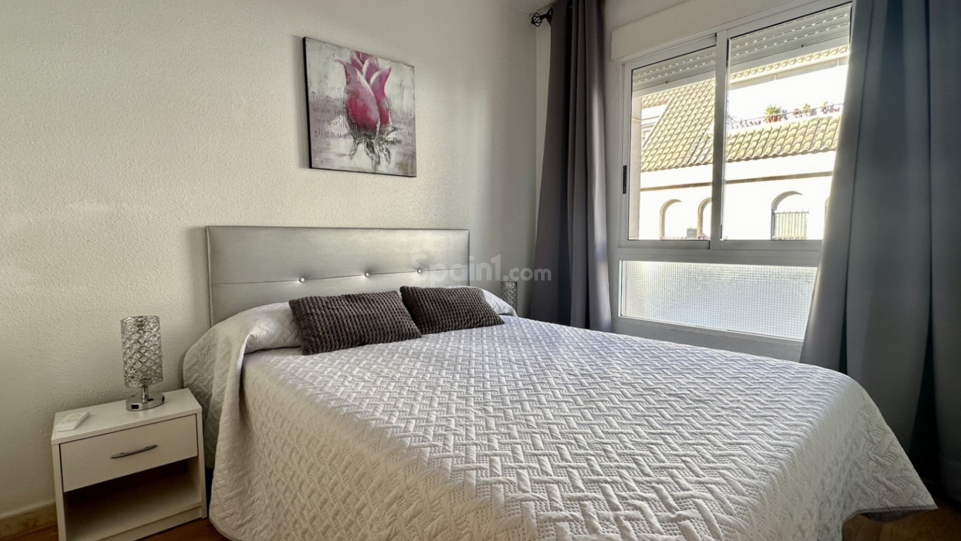 Segunda mano - Apartamento -
Torrevieja