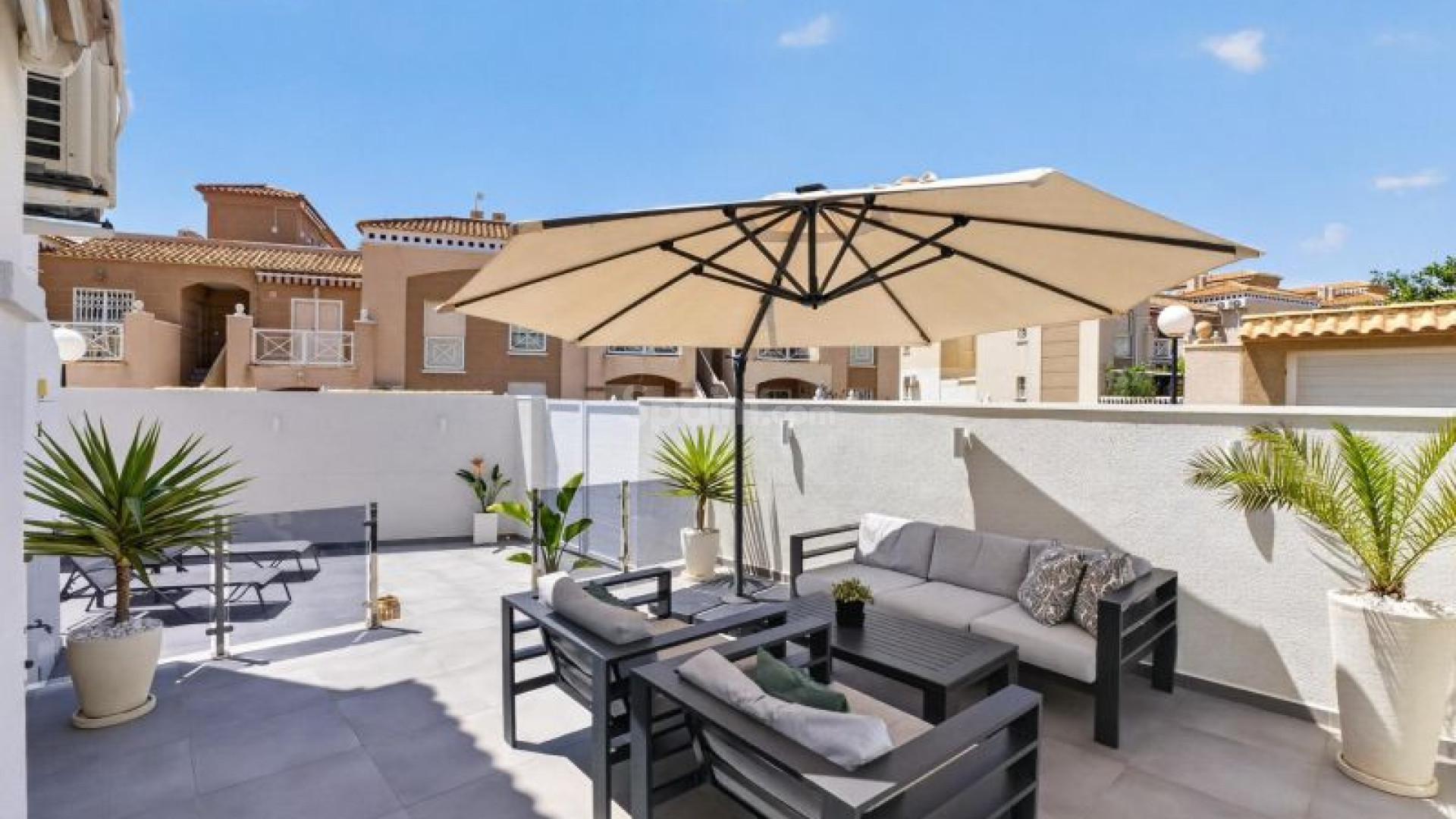 Segunda mano - Apartamento -
Torrevieja
