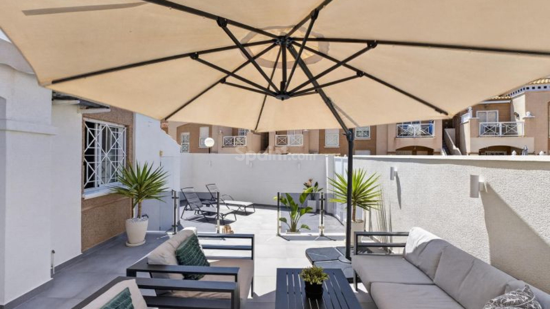 Segunda mano - Apartamento -
Torrevieja