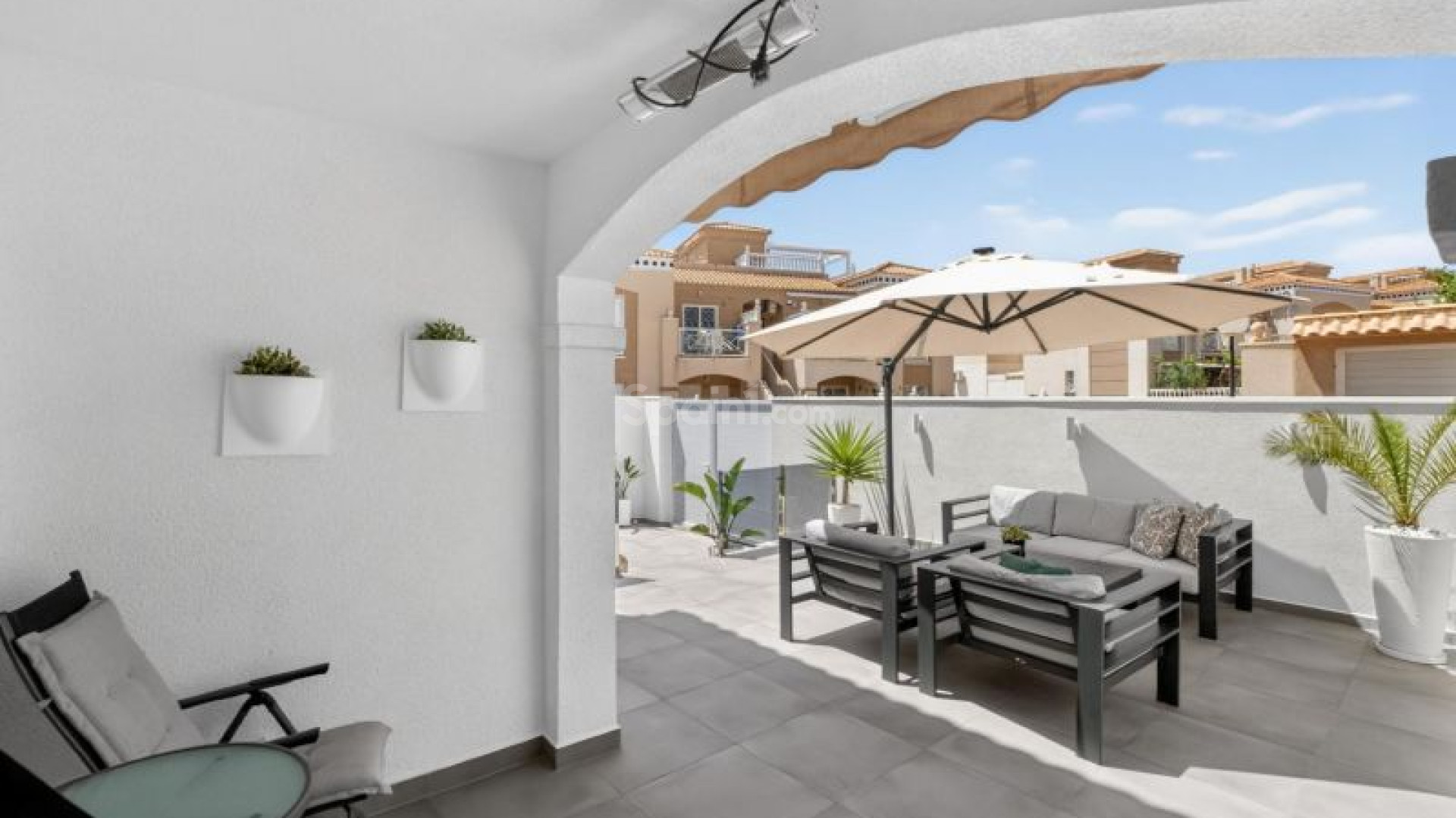 Segunda mano - Apartamento -
Torrevieja