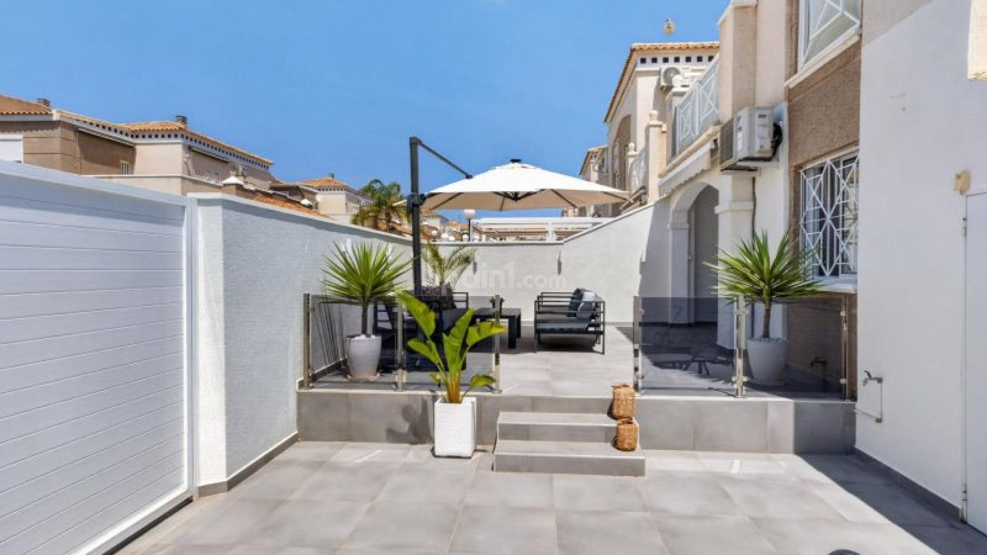 Segunda mano - Apartamento -
Torrevieja