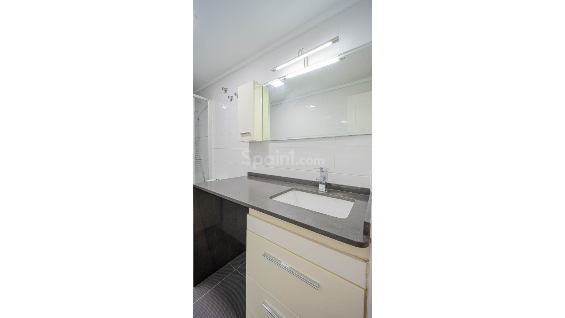 Segunda mano - Apartamento -
Torrevieja