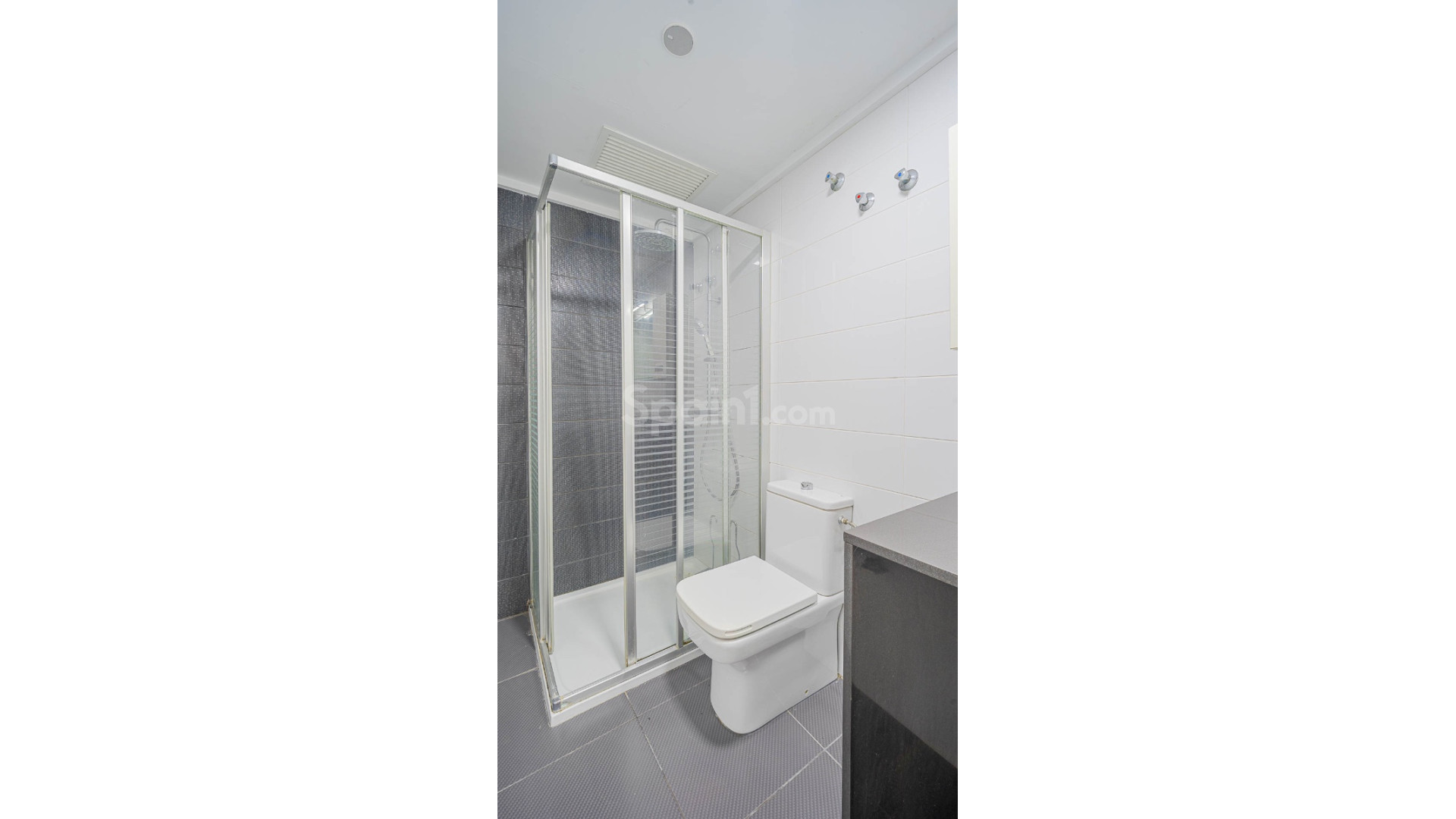 Segunda mano - Apartamento -
Torrevieja