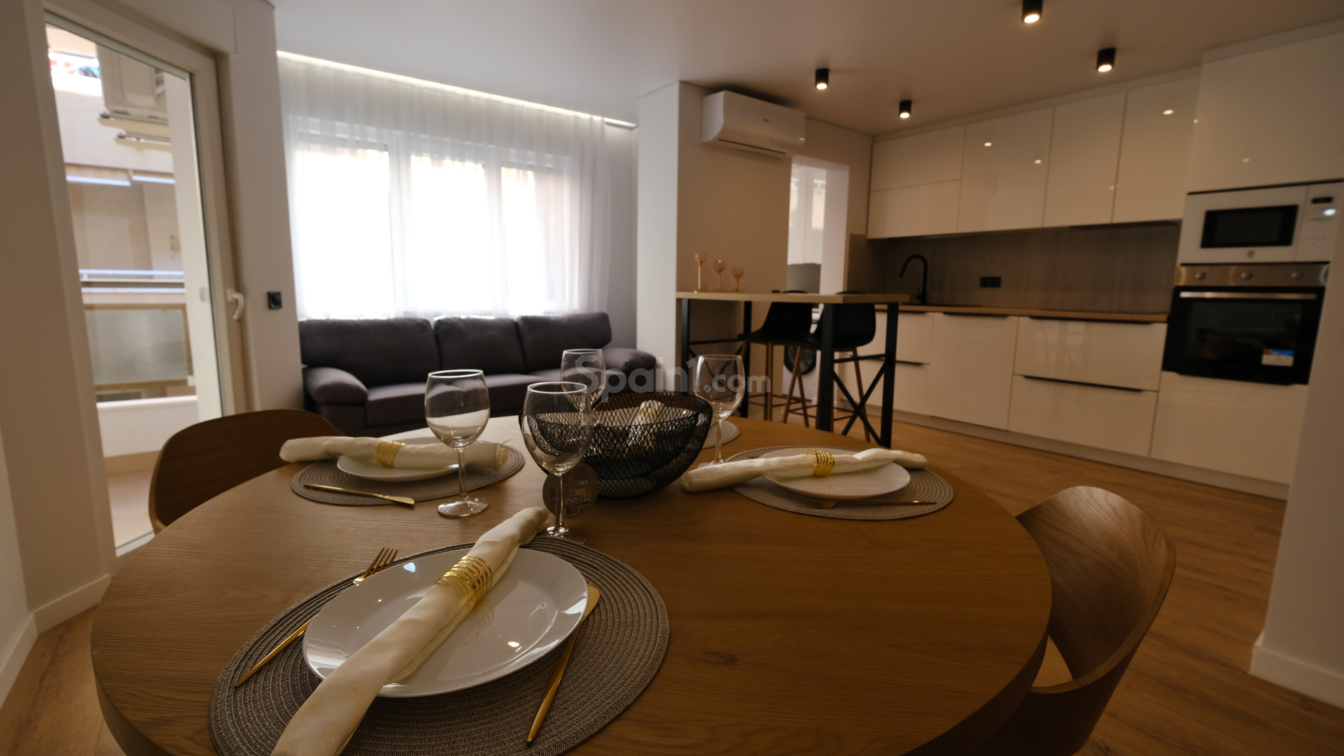 Segunda mano - Apartamento -
Torrevieja