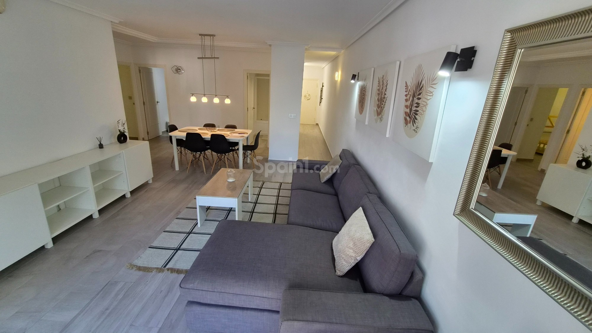 Segunda mano - Apartamento -
Torrevieja